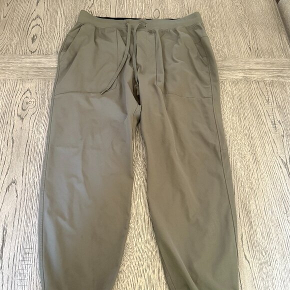 Lululemon Men's ABC Joggers Slim (XL, 30") Green - Picture 1 of 4